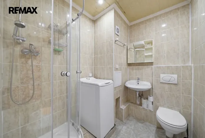Pronájem bytu 1+1, Ostrov, Kollárova, 36 m2