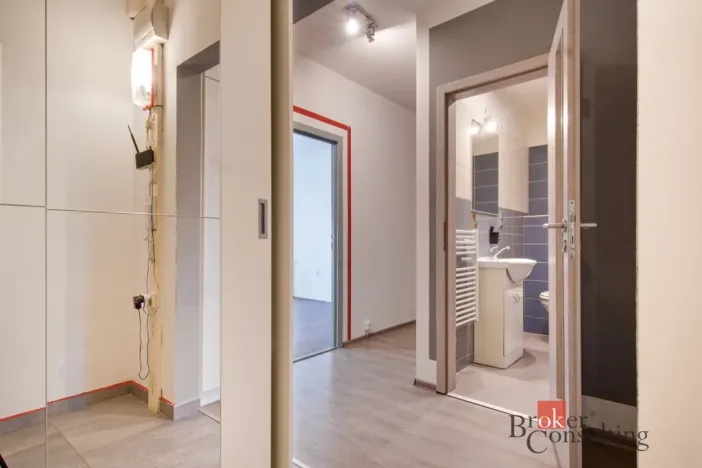 Pronájem bytu 2+kk, Velešín, Sídliště, 42 m2