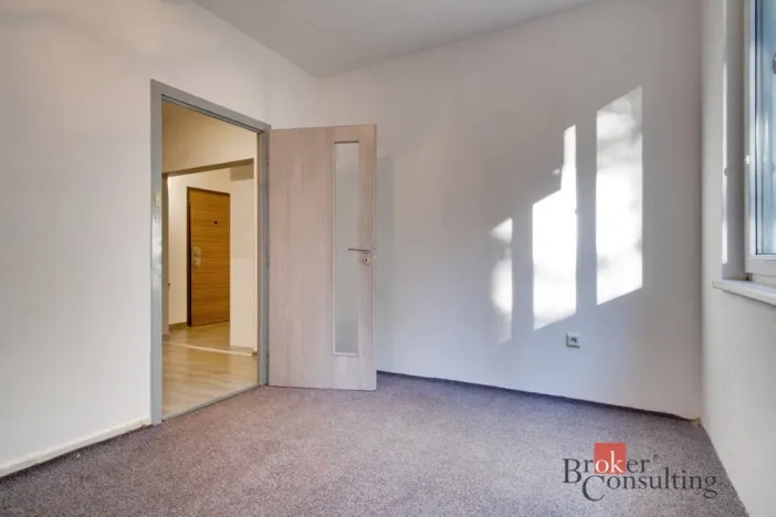 Pronájem bytu 2+kk, Velešín, Sídliště, 42 m2
