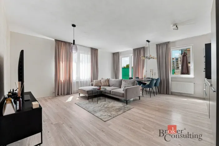 Prodej bytu 2+kk, Plzeň - Skvrňany, Františka Kováříka, 66 m2