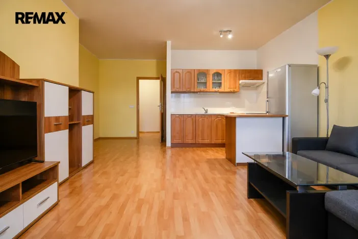 Pronájem bytu 2+kk, Hradec Králové - Třebeš, Ve Stromovce, 70 m2