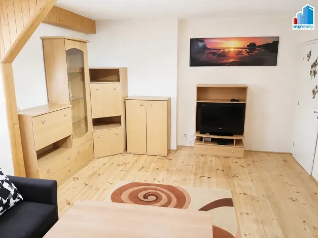 Pronájem bytu 2+kk, Plzeň - Jižní Předměstí, Nerudova, 40 m2