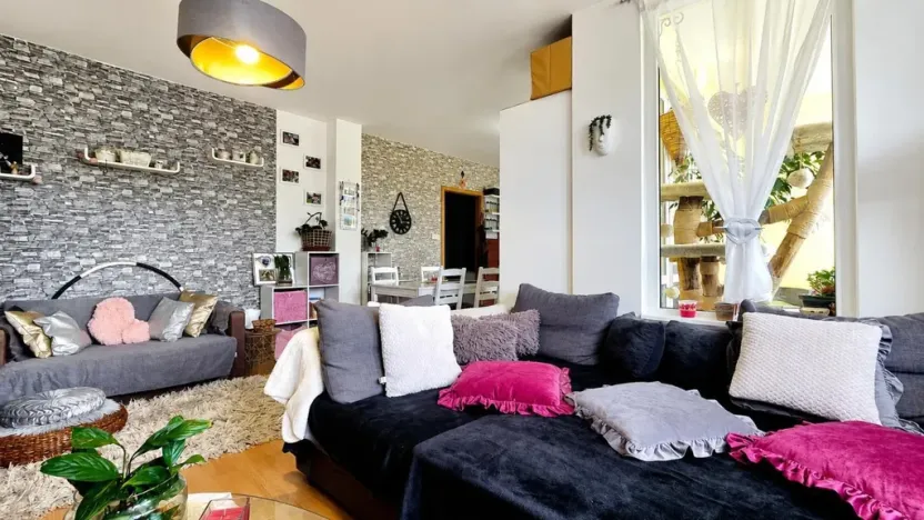 Prodej bytu 3+kk, Zruč nad Sázavou, náměstí Míru, 80 m2