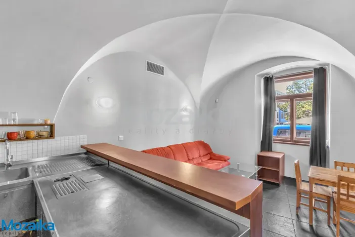 Pronájem bytu 2+kk, Litomyšl, Braunerovo nám., 80 m2
