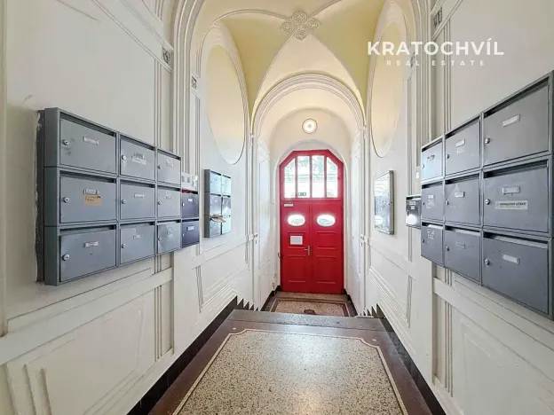 Prodej bytu 1+kk, Praha - Karlín, Březinova, 50 m2