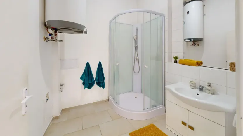 Prodej bytu 2+kk, Praha - Holešovice, Na Maninách, 57 m2