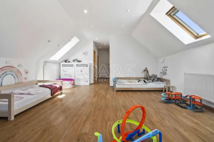 Prodej rodinného domu, Kosova Hora, 280 m2