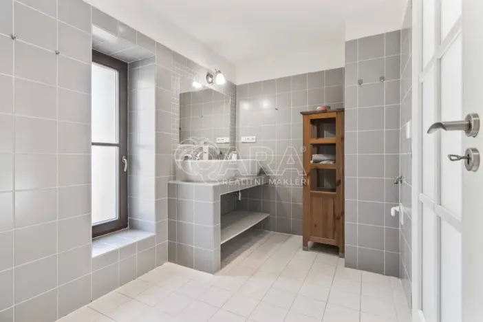 Prodej rodinného domu, Kosova Hora, 280 m2