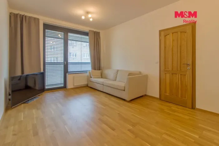 Pronájem bytu 2+kk, Praha, Argentinská, 40 m2