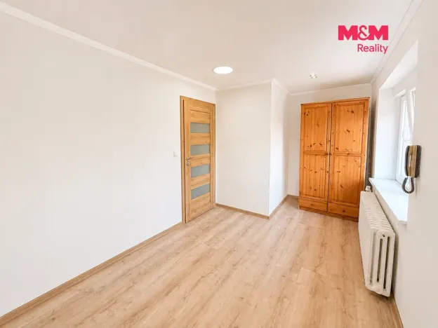 Pronájem atypického bytu, Praha - Hostivař, V nové čtvrti, 125 m2