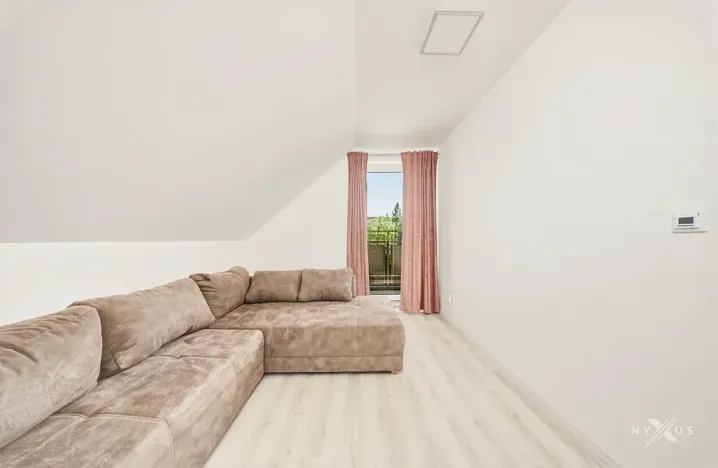 Pronájem rodinného domu, Postřižín, Datlová, 137 m2