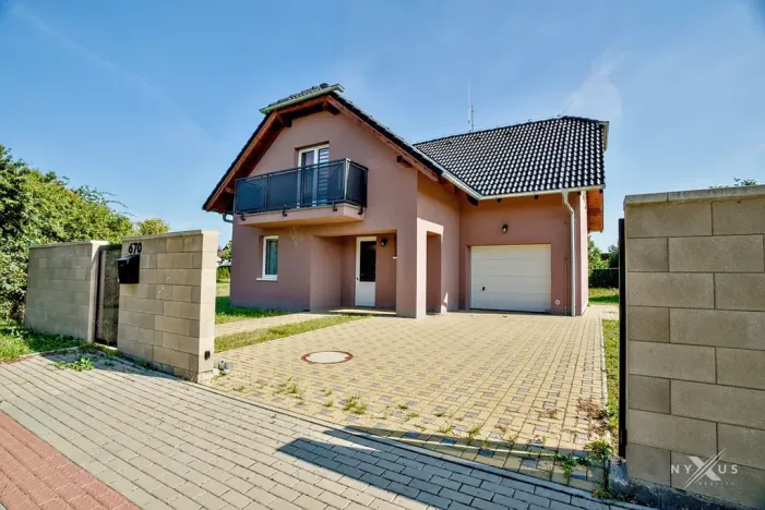 Pronájem rodinného domu, Postřižín, Datlová, 137 m2