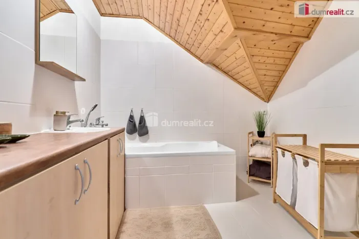 Prodej rodinného domu, Jáchymov, Mincovní, 260 m2