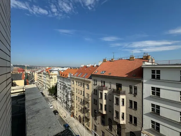 Pronájem bytu 1+kk, Praha - Vinohrady, Římská, 25 m2