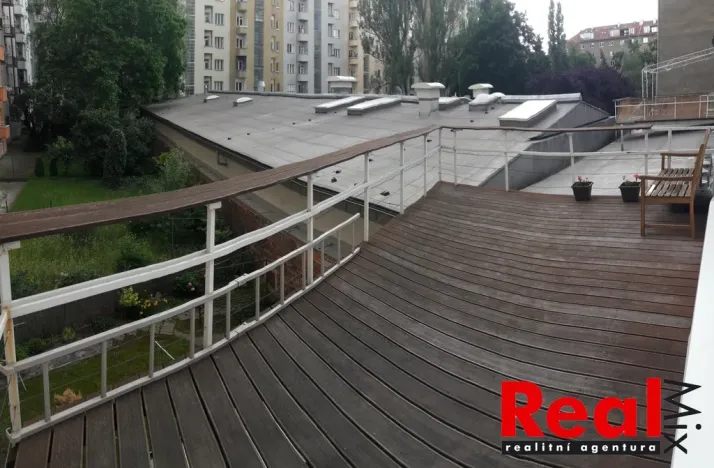 Pronájem kanceláře, Brno - Veveří, Bayerova, 33 m2