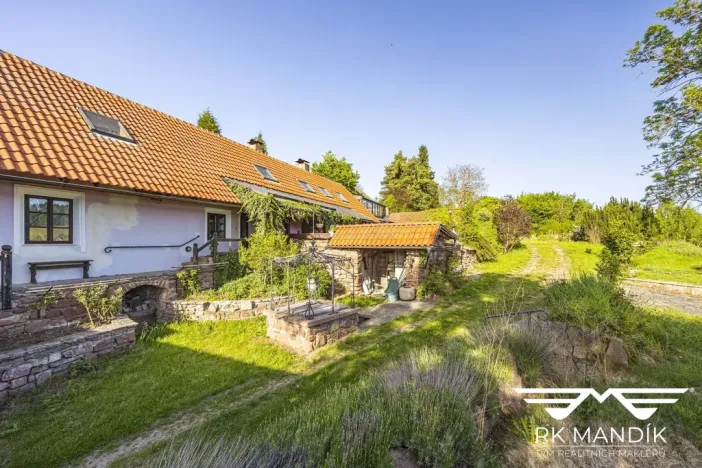 Prodej rodinného domu, Oplany, 270 m2