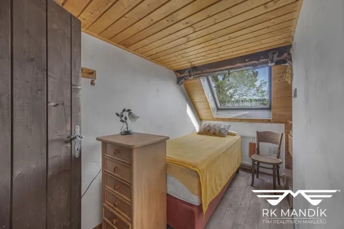 Prodej rodinného domu, Oplany, 270 m2