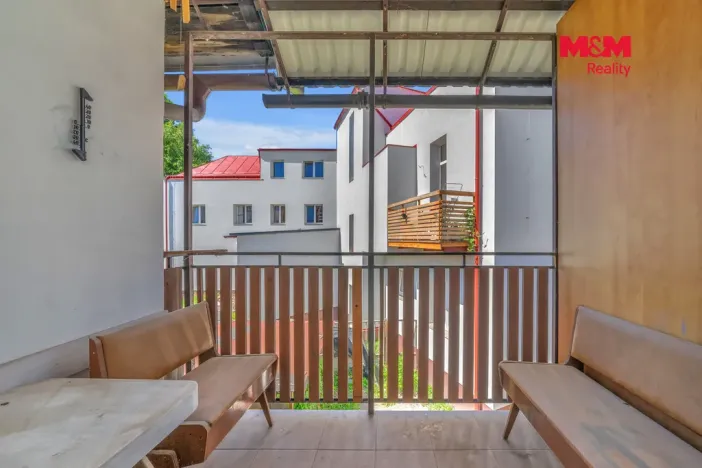 Prodej bytu 3+kk, Úpice, Svornosti, 170 m2
