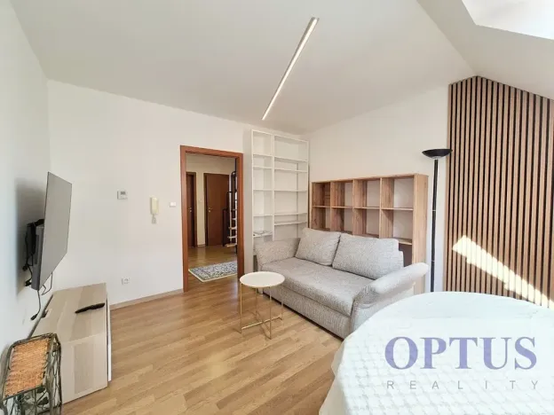 Pronájem bytu 4+kk, Horoměřice, Politických vězňů, 78 m2