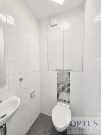 Pronájem kanceláře, Praha - Smíchov, U Demartinky, 106 m2