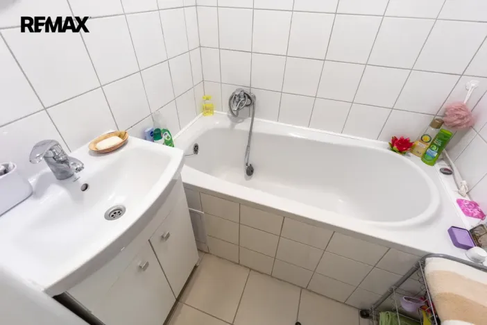 Prodej bytu 2+1, Teplice - Řetenice, Buzulucká, 49 m2