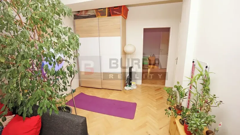 Pronájem bytu 2+1, Praha - Hloubětín, Zelenečská, 50 m2