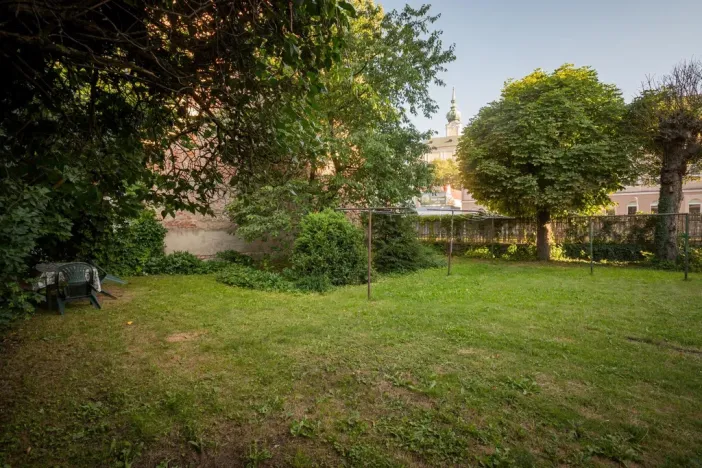 Prodej bytu 2+1, Trutnov - Dolní Předměstí, Úpské nábřeží, 119 m2