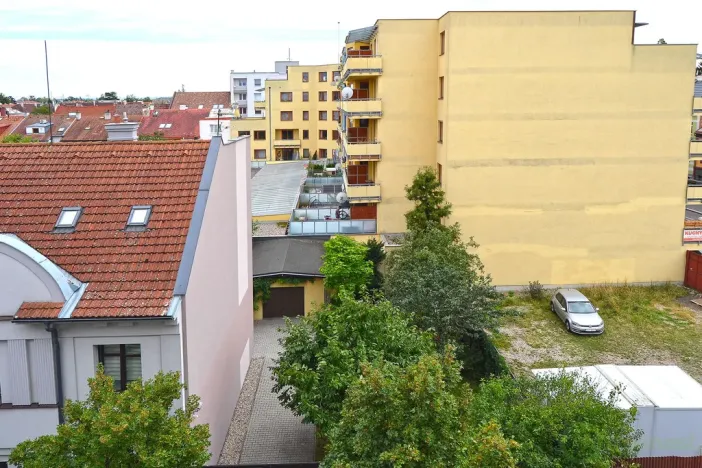 Pronájem bytu 2+kk, Pardubice - Zelené Předměstí, K Višňovce, 50 m2