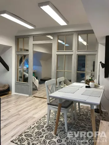 Pronájem bytu 3+1, Pardubice - Trnová, Jiřího Potůčka, 120 m2