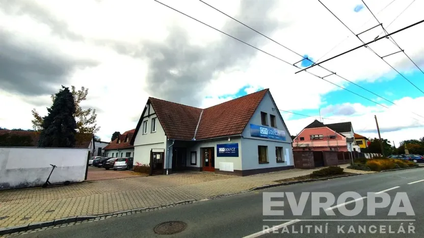 Pronájem bytu 3+1, Pardubice - Trnová, Jiřího Potůčka, 120 m2