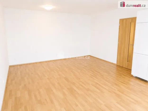 Pronájem bytu 1+kk, Praha - Vysočany, Moravcových, 46 m2
