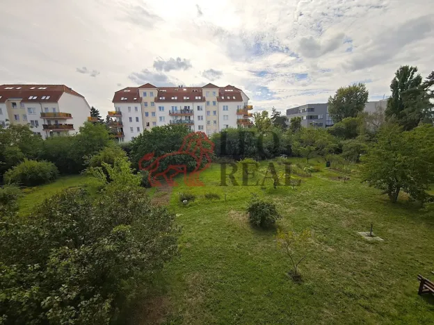 Pronájem bytu 2+1, Praha - Lysolaje, Sídlištní, 51 m2