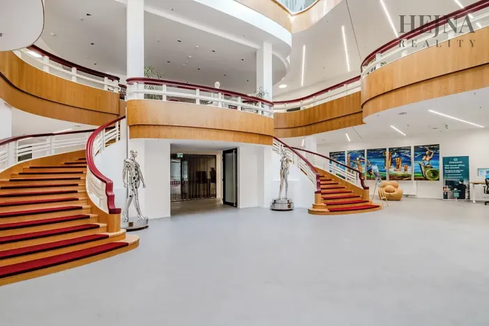 Pronájem kanceláře, Ostrava, náměstí Dr. E. Beneše, 62 m2
