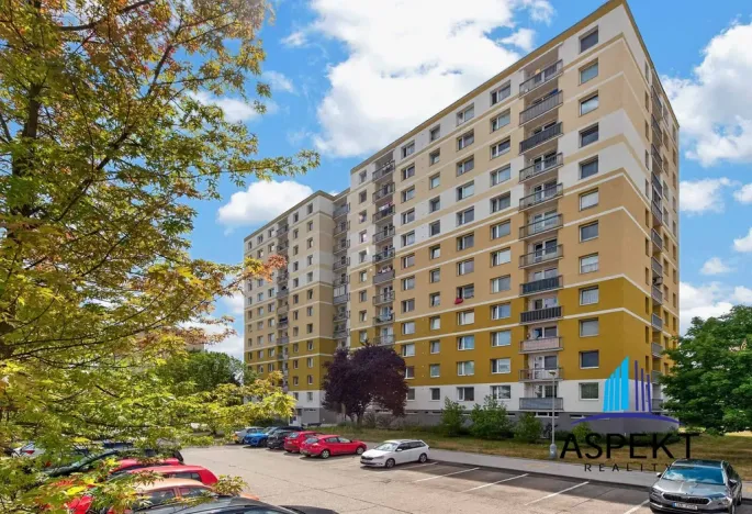 Prodej bytu 3+1, Pardubice - Studánka, Erno Košťála, 74 m2