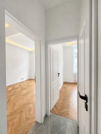 Prodej bytu 2+kk, Praha - Holešovice, Dělnická, 42 m2