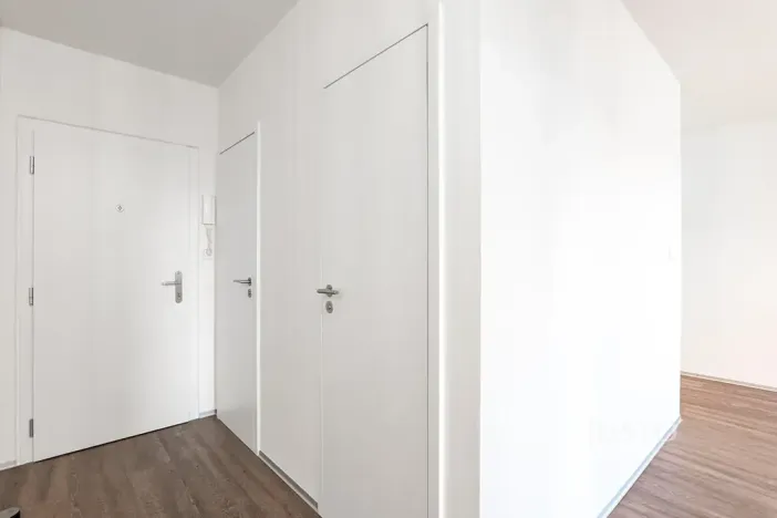 Pronájem bytu 2+kk, Praha - Kobylisy, Pohnertova, 43 m2