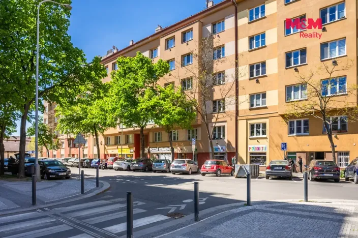 Prodej bytu 1+1, Praha - Holešovice, Osadní, 41 m2