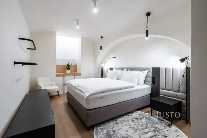 Prodej apartmánu, Praha - Karlín, Prvního pluku, 51 m2