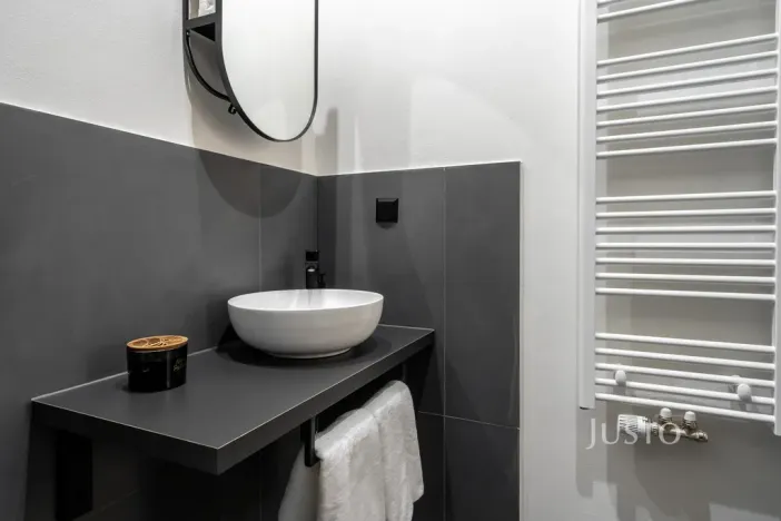 Prodej apartmánu, Praha - Karlín, Prvního pluku, 51 m2