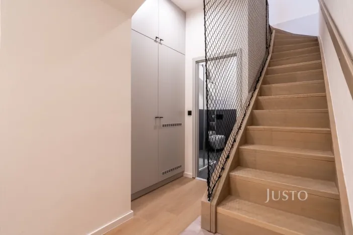Prodej apartmánu, Praha - Karlín, Prvního pluku, 51 m2