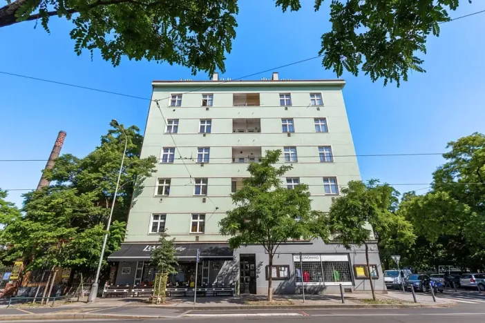 Prodej bytu 2+kk, Praha - Holešovice, Komunardů, 52 m2