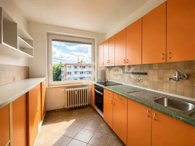 Prodej bytu 4+1, Zlín, Družstevní, 74 m2