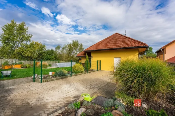 Pronájem bytu 3+kk, Mladá Boleslav - Bezděčín, 110 m2