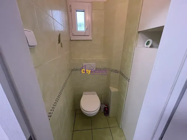Prodej bytu 2+1, Praha - Holešovice, V háji, 57 m2