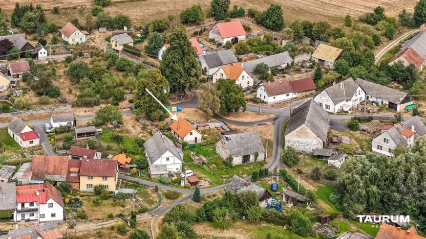Prodej chaty, Kolinec - Vlčkovice, 42 m2
