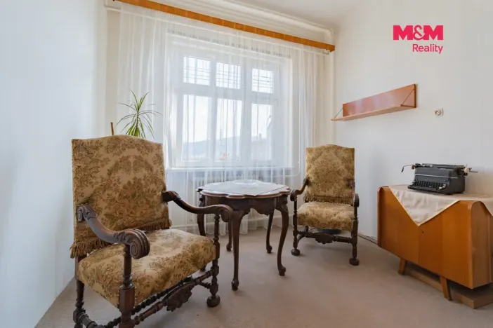 Prodej bytu 4+1, Karlovy Vary - Bohatice, Jáchymovská, 102 m2