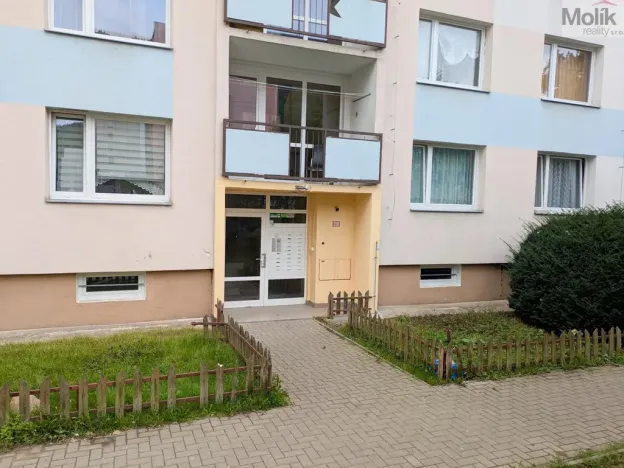Prodej bytu 2+1, Krupka - Maršov, Karla Čapka, 61 m2