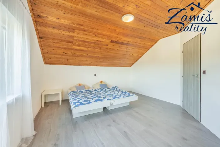 Prodej rodinného domu, Nespeky - Městečko, Na Mělách, 278 m2