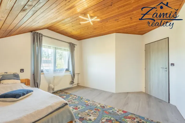 Prodej rodinného domu, Nespeky - Městečko, Na Mělách, 278 m2