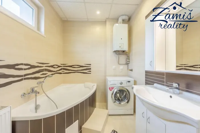 Prodej rodinného domu, Kladno - Kročehlavy, Dlouhá, 154 m2